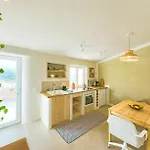Casa De Malee アパート アルジェズール